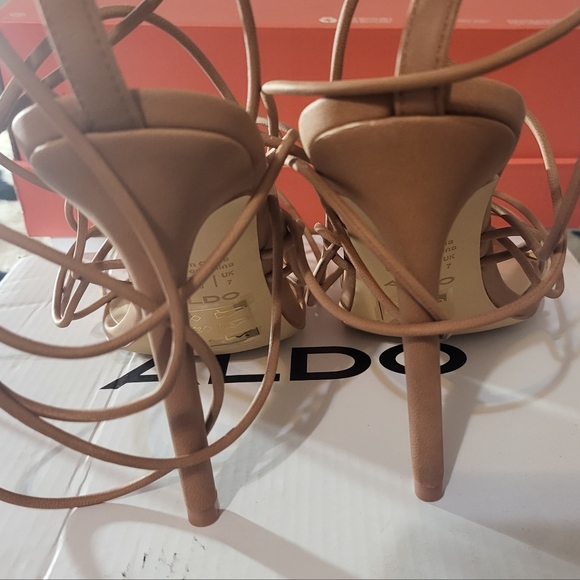 Aldo Glaosa Strappy Heel Sandals in Cognac Brown sz 9 - Picture 8 of 9